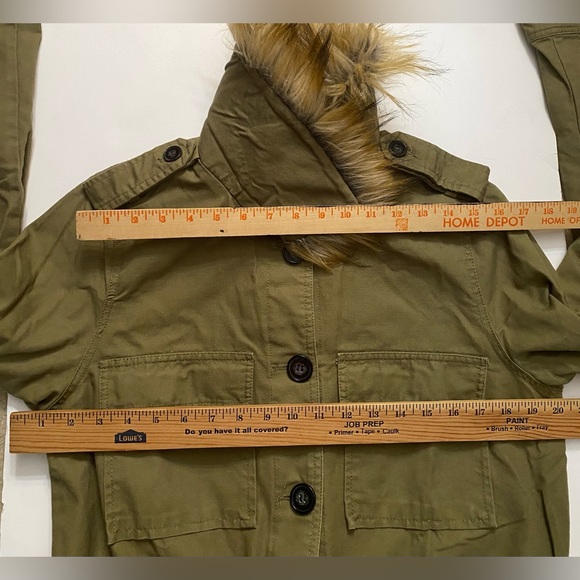 JustFab Utility Jacket With Faux Fur Collar Women’s size Large - Picture 4 of 16